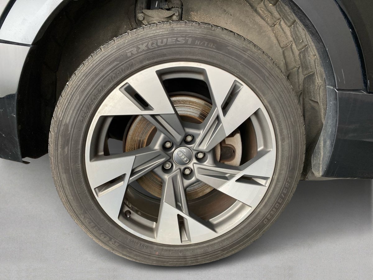 Used Audi e-tron 2020 for sale - 77000696: Photo 28