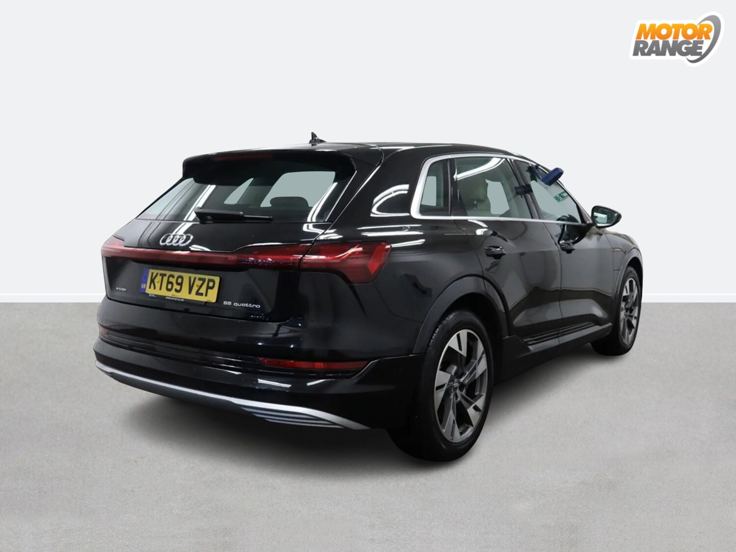 Used Audi e-tron 2020 for sale - 77000696: Photo 4