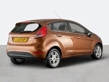 Used Ford Fiesta 2015 for sale - 78436900: Photo