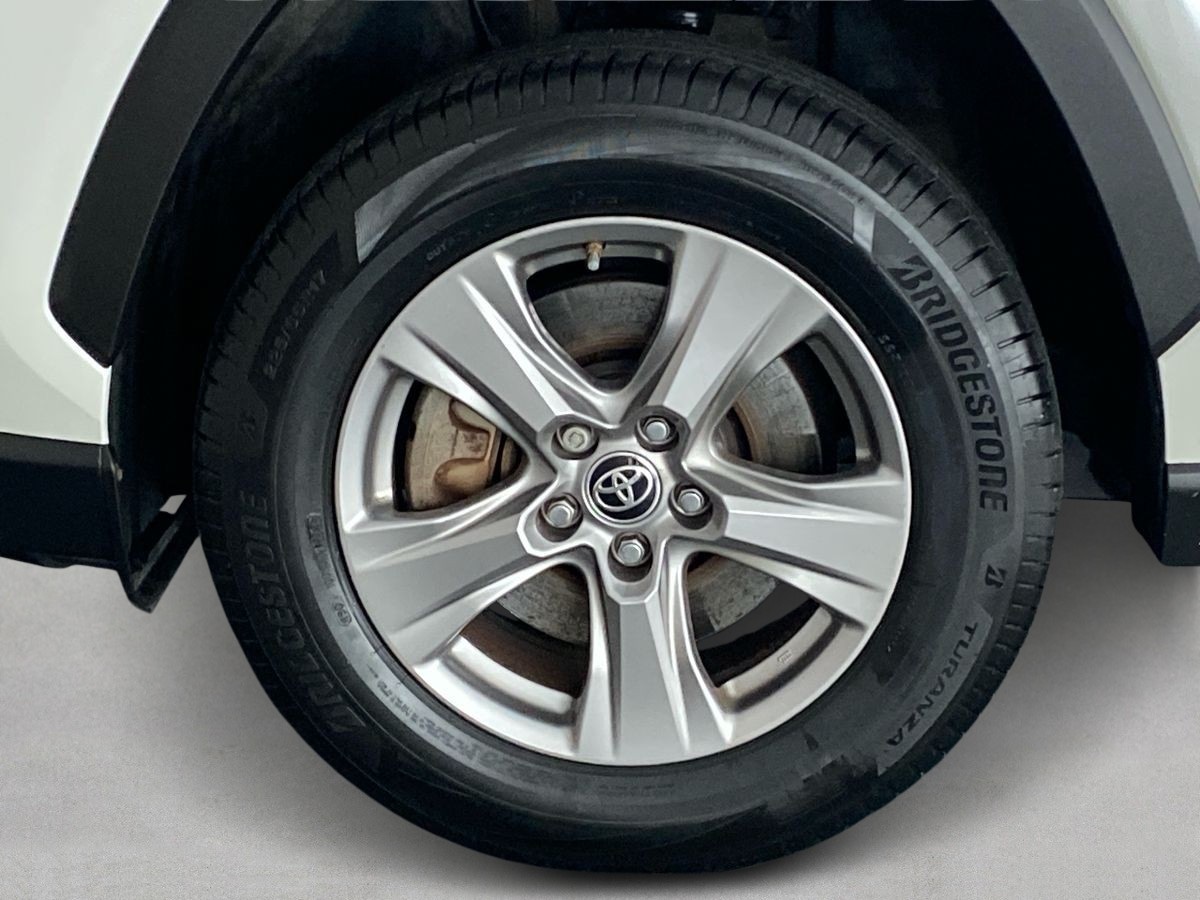 Used Toyota RAV4 2022 for sale - 76916491: Photo 28