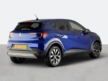 Used Renault Captur 2023 for sale - 78927222: Photo