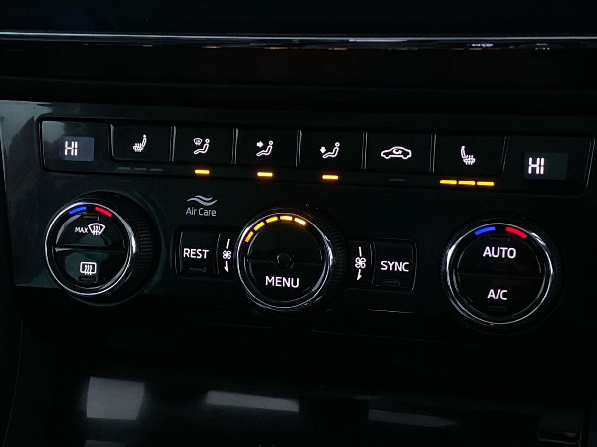 Used Skoda Superb 2019 for sale - 77742339: Photo 22