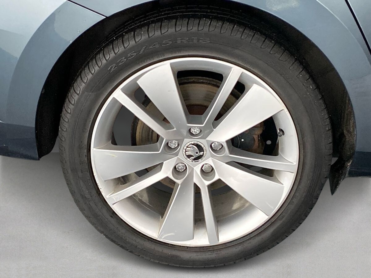 Used Skoda Superb 2019 for sale - 77742339: Photo 33