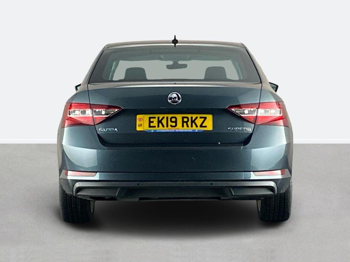 Used Skoda Superb 2019 for sale - 77742339: Photo 4