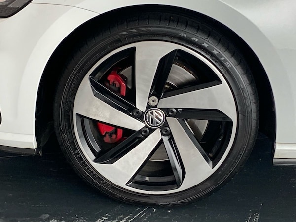 Used Volkswagen Golf 2019 for sale - 76128588: Photo 30