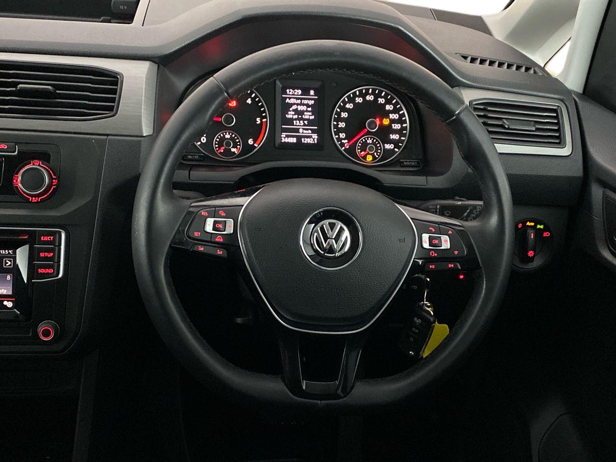 Used Volkswagen Caddy Maxi Life 2020 for sale - 77878937: Photo 11