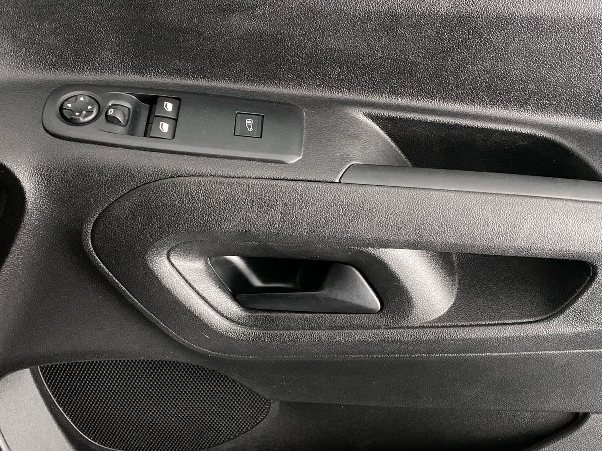 Used Peugeot Partner 2023 for sale - 76502867: Photo 24