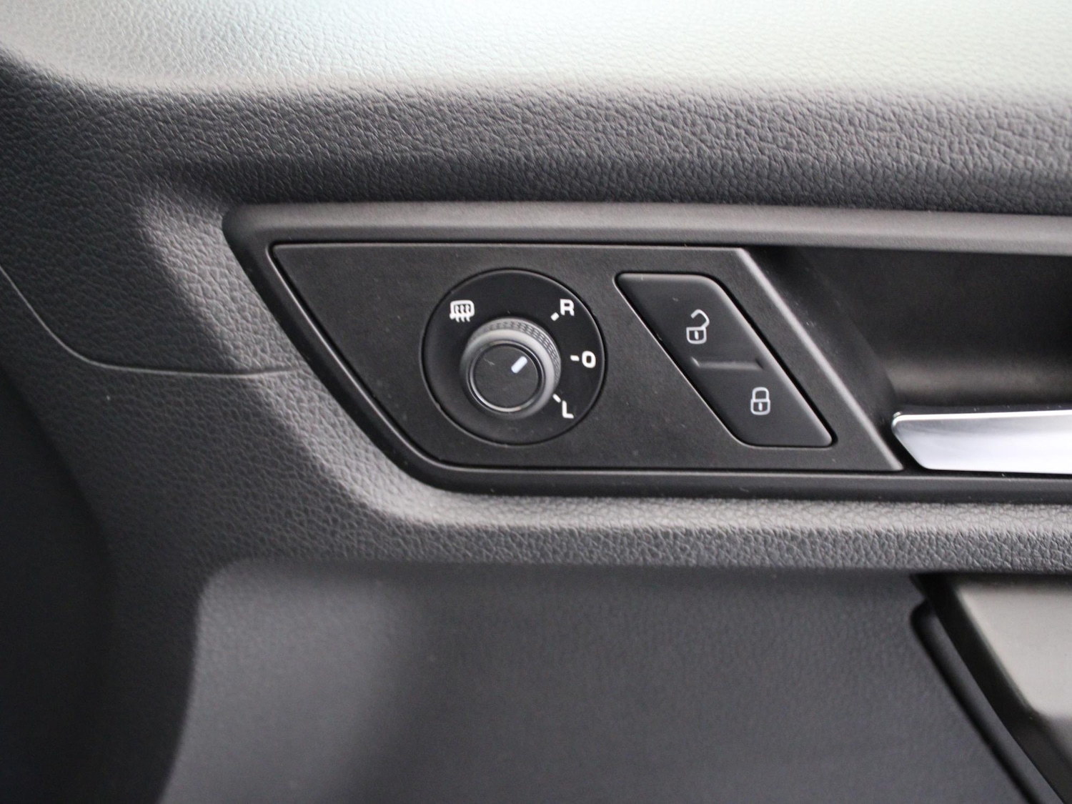 Used Volkswagen Caddy Maxi Life 2019 for sale - 77996429: Photo 34