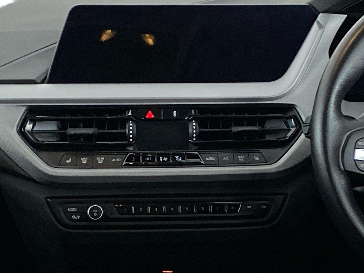 Used BMW 1 Series 2024 for sale - 77000636: Photo 10