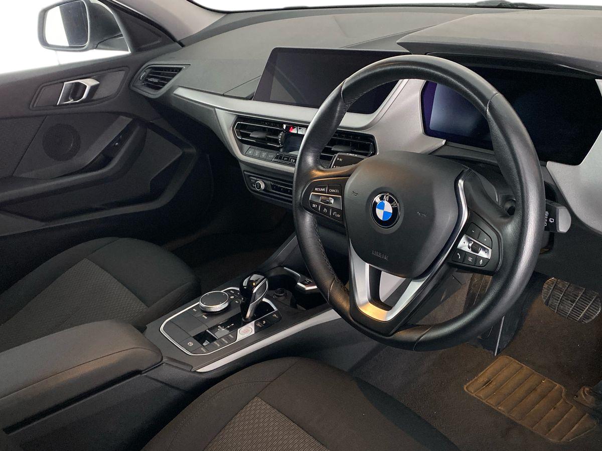 Used BMW 1 Series 2024 for sale - 77000636: Photo 12