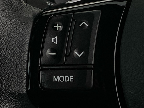 Used Toyota Yaris 2018 for sale - 75260160: Photo 20
