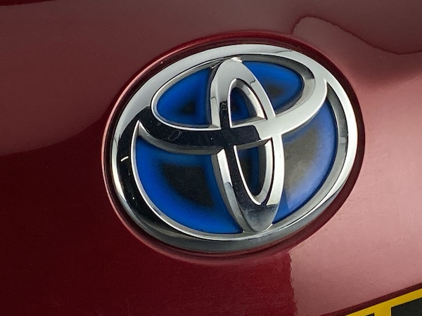 Used Toyota Yaris 2018 for sale - 75260160: Photo 25