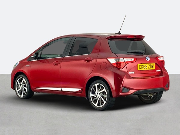 Used Toyota Yaris 2018 for sale - 75260160: Photo 2