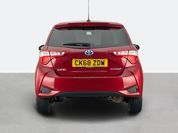 Used Toyota Yaris 2018 for sale - 75260160: Photo 5