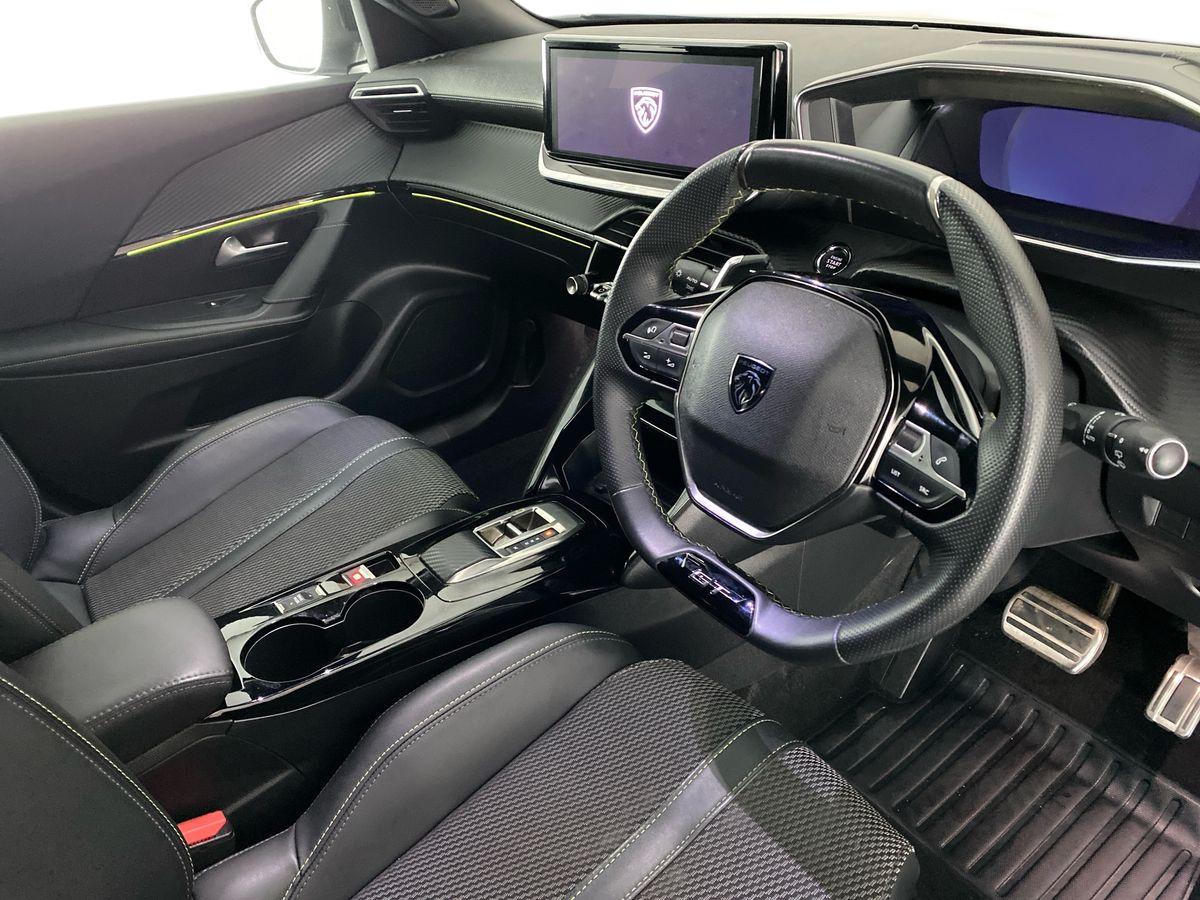 Used Peugeot 2008 2023 for sale - 76330542: Photo 12