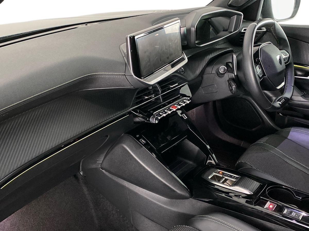 Used Peugeot 2008 2023 for sale - 76330542: Photo 14