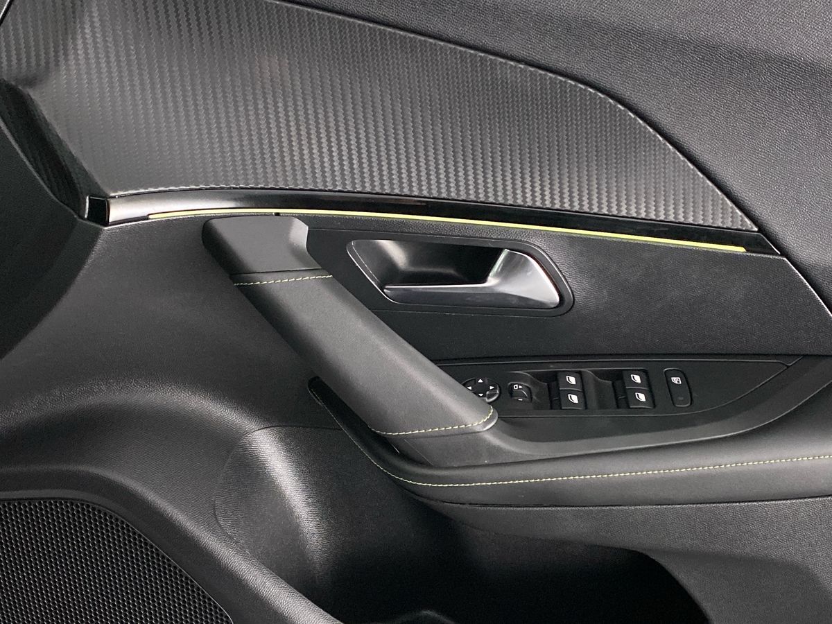 Used Peugeot 2008 2023 for sale - 76330542: Photo 26