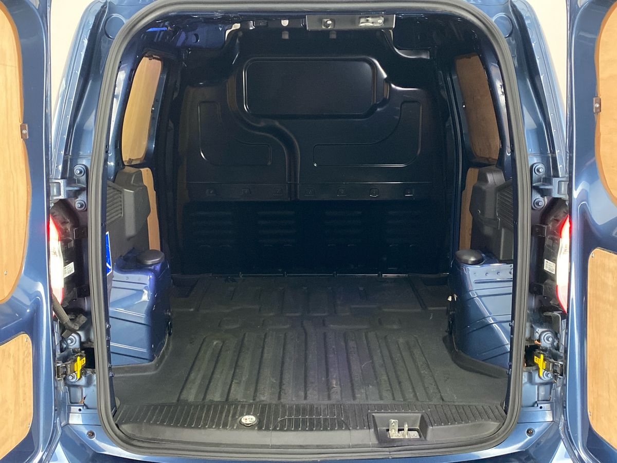 Used Ford Transit Courier 2022 for sale - 76502864: Photo 24