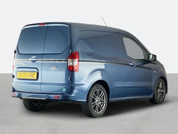 Used Ford Transit Courier 2022 for sale - 76502864: Photo