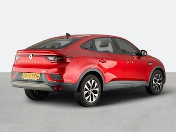 Used Renault Arkana 2022 for sale - 76502884: Photo