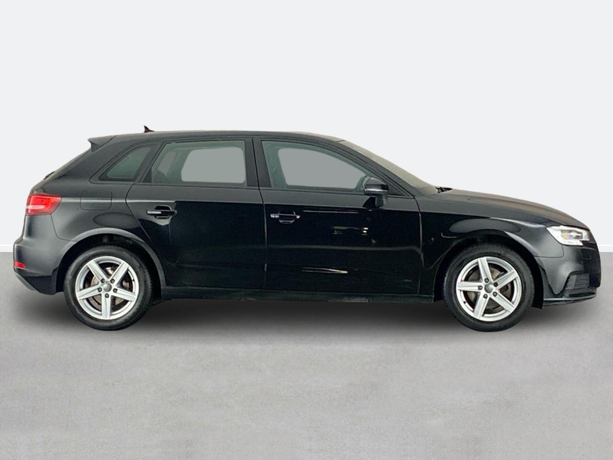 Used Audi A3 2020 for sale - 78107514: Photo 2