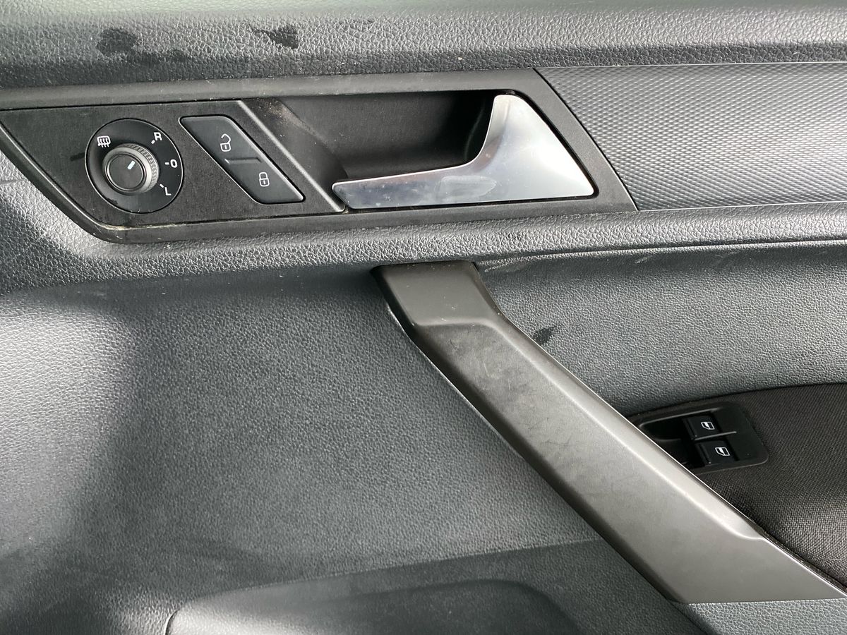 Used Volkswagen Caddy Maxi Life 2019 for sale - 78122528: Photo 23