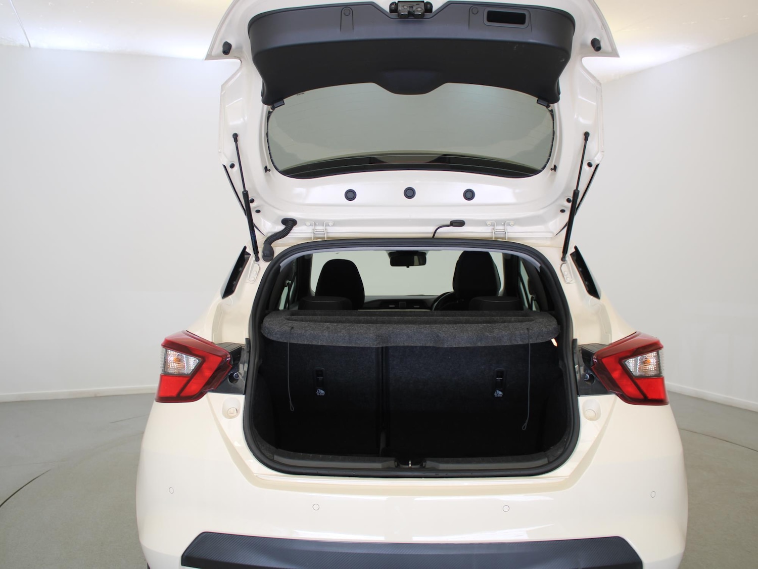 Used Nissan Micra 2022 for sale - 77742330: Photo 29