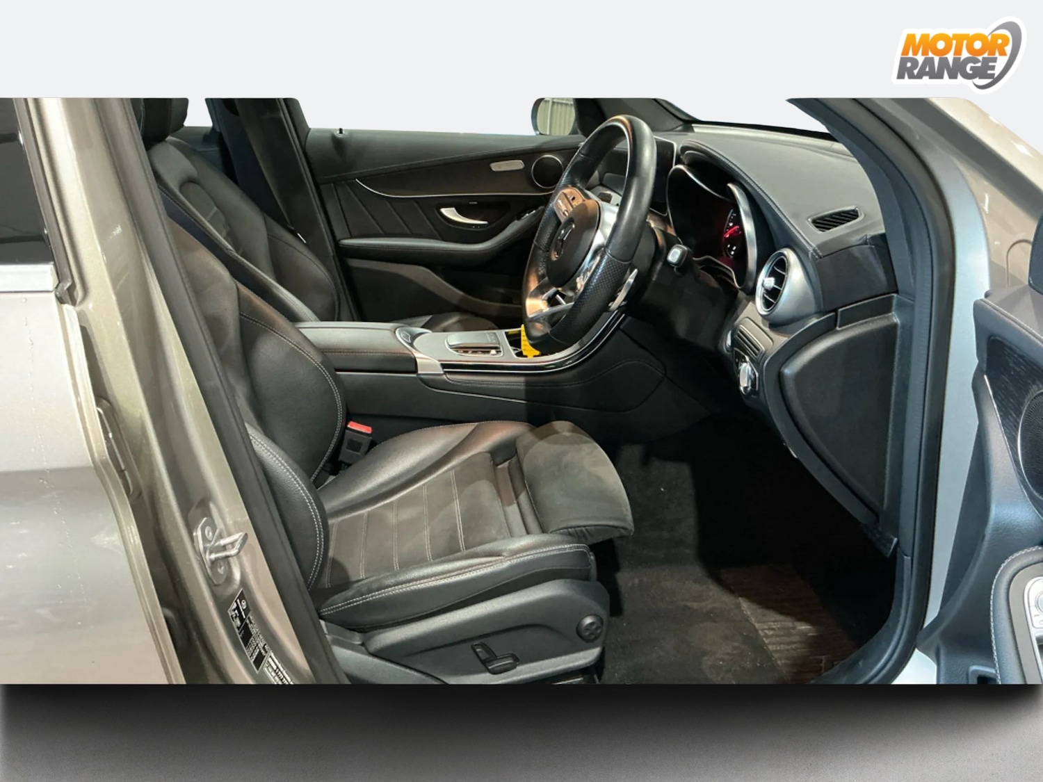 Used Mercedes-Benz GLC 2020 for sale - 77316803: Photo 9