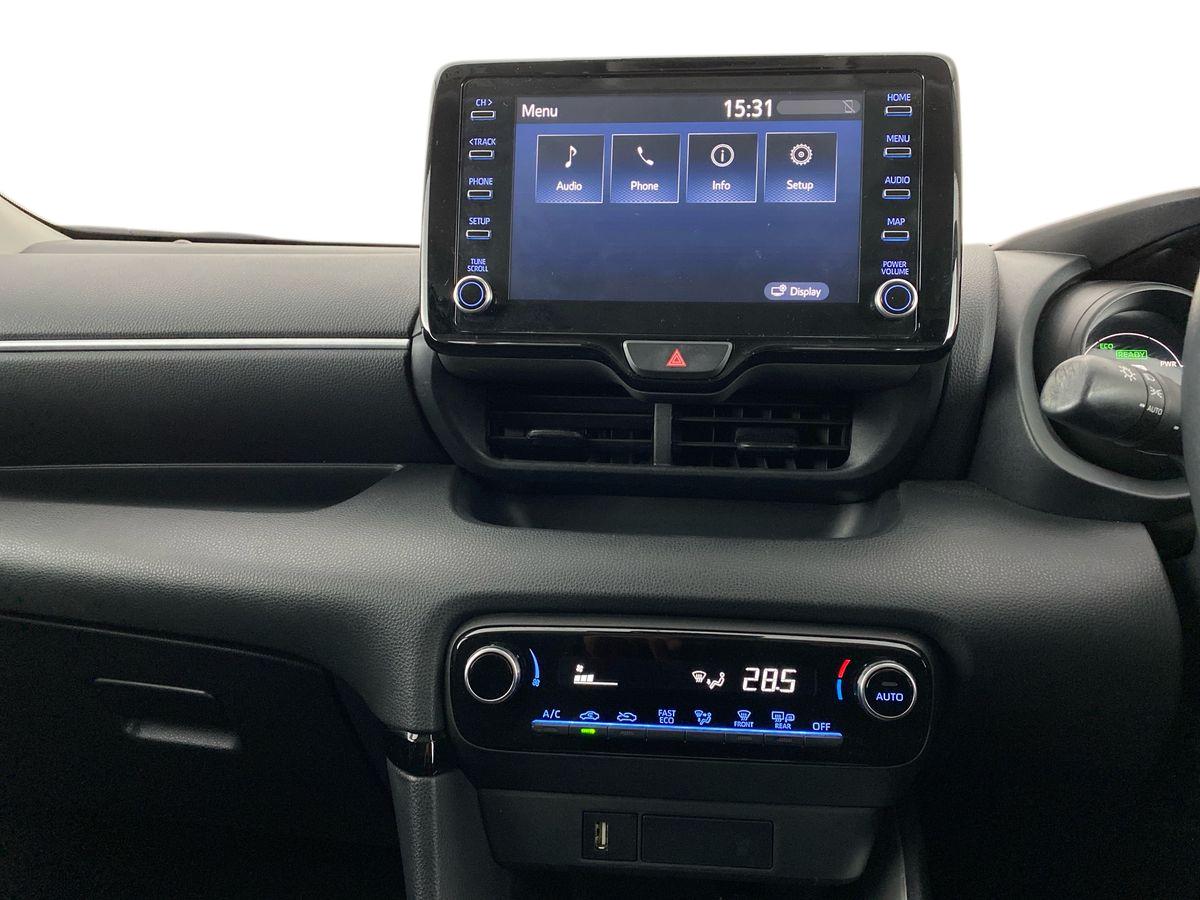 Used Toyota Yaris 2022 for sale - 77316783: Photo 10