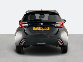 Used Toyota Yaris 2022 for sale - 77316783: Photo