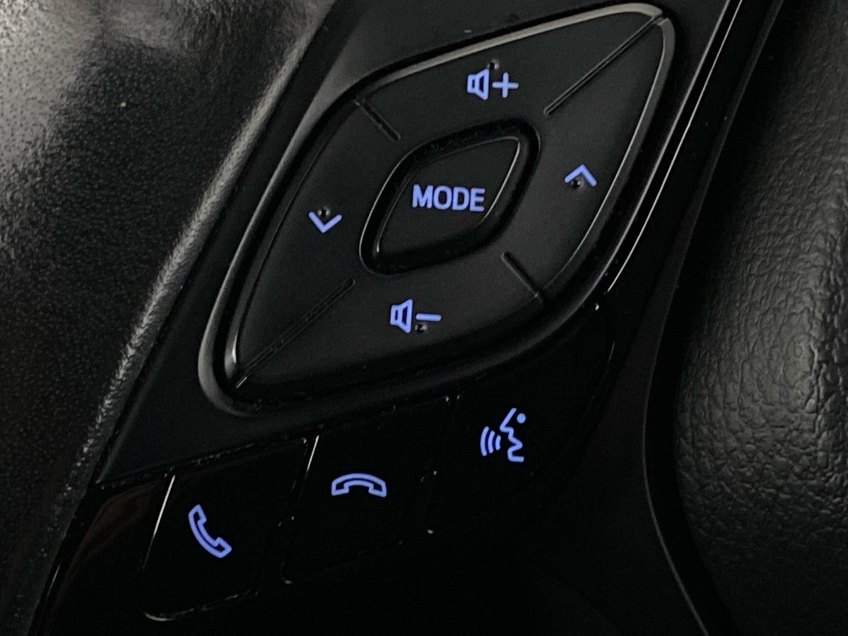 Used Toyota C-HR 2020 for sale - 76890165: Photo 24