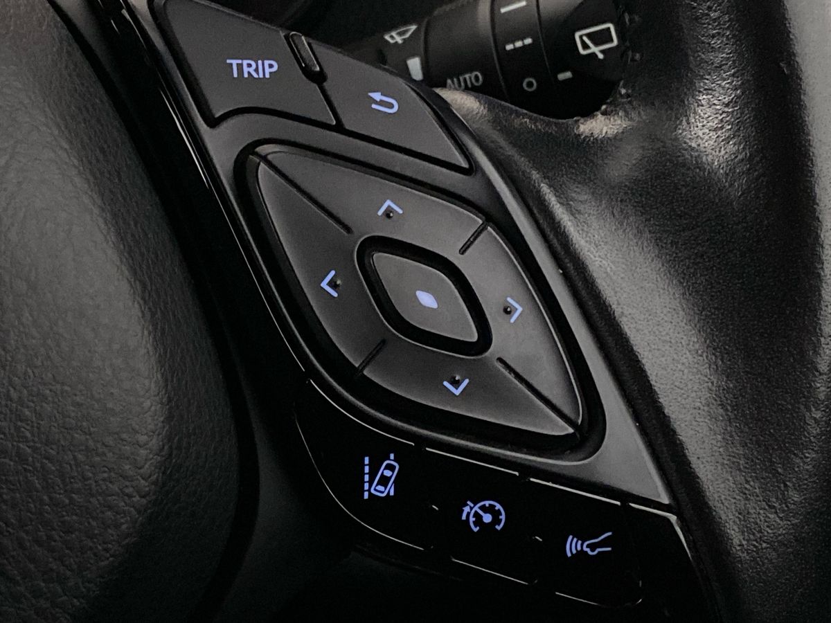 Used Toyota C-HR 2020 for sale - 76890165: Photo 25