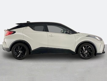 Used Toyota C-HR 2020 for sale - 76890165: Photo