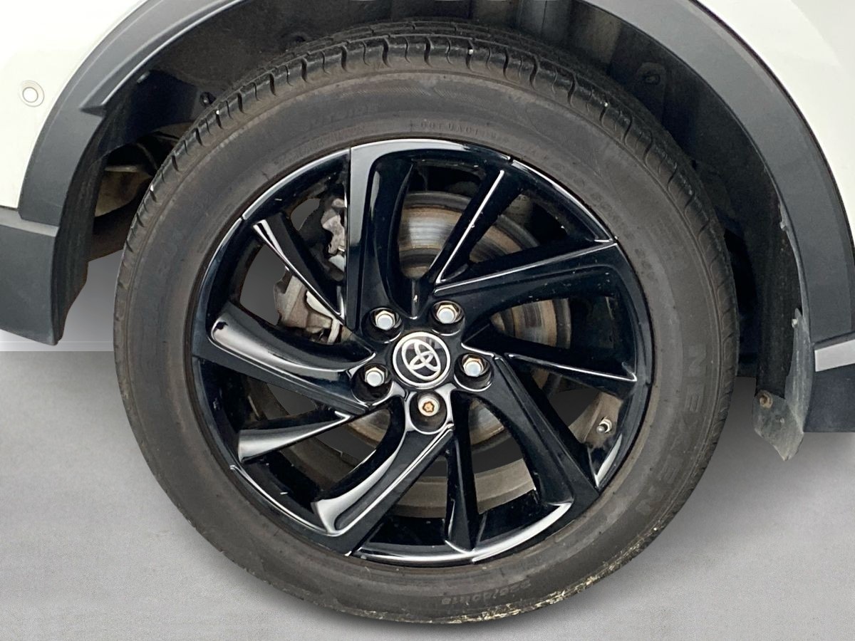 Used Toyota C-HR 2020 for sale - 76890165: Photo 32