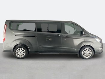 Used Ford Tourneo Custom 2023 for sale - 77206741: Photo