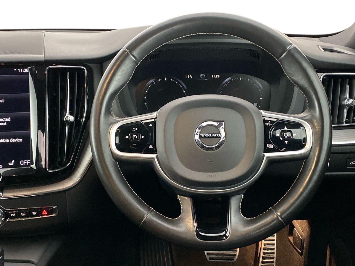 Used Volvo XC60 2020 for sale - 75850775: Photo 11