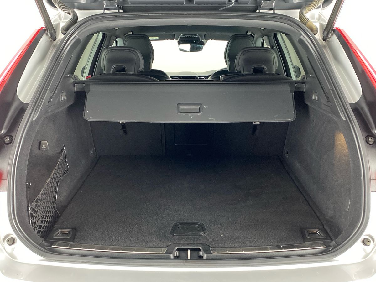 Used Volvo XC60 2020 for sale - 75850775: Photo 25