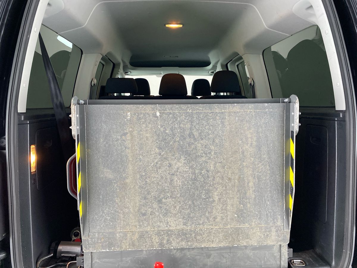 Used Volkswagen Caddy Maxi Life 2020 for sale - 78122521: Photo 26