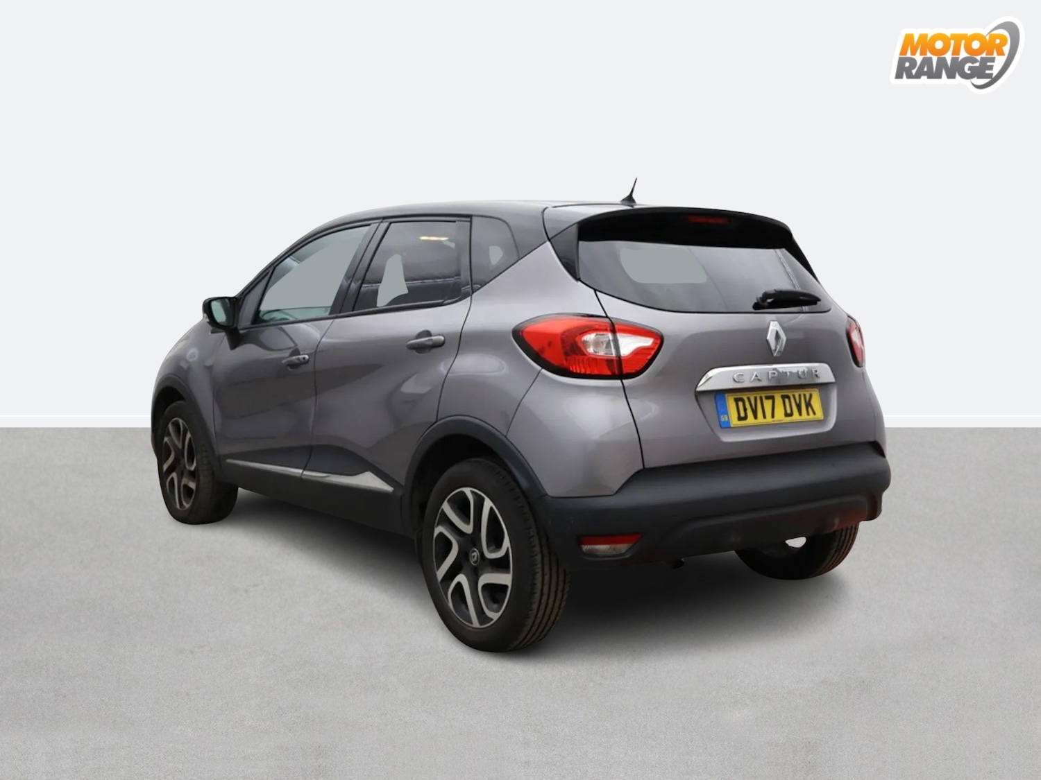 Used Renault Captur 2017 for sale - 77374212: Photo 2