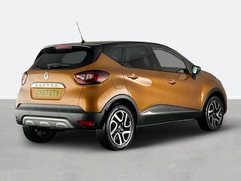 Used Renault Captur 2017 for sale - 79446371: Photo