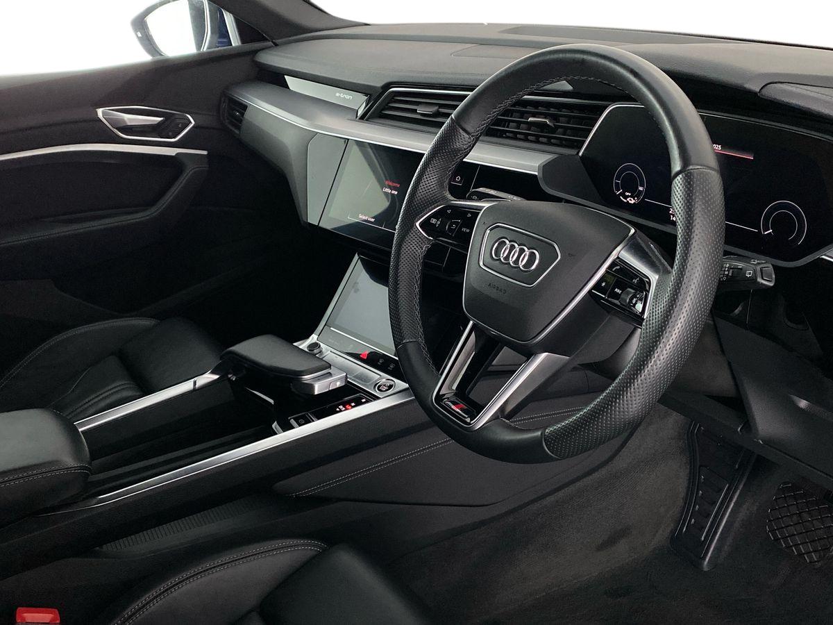 Used Audi e-tron 2022 for sale - 76515839: Photo 12