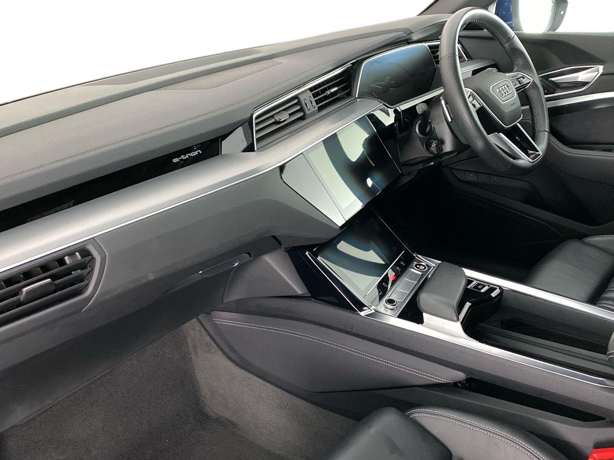 Used Audi e-tron 2022 for sale - 76515839: Photo 14