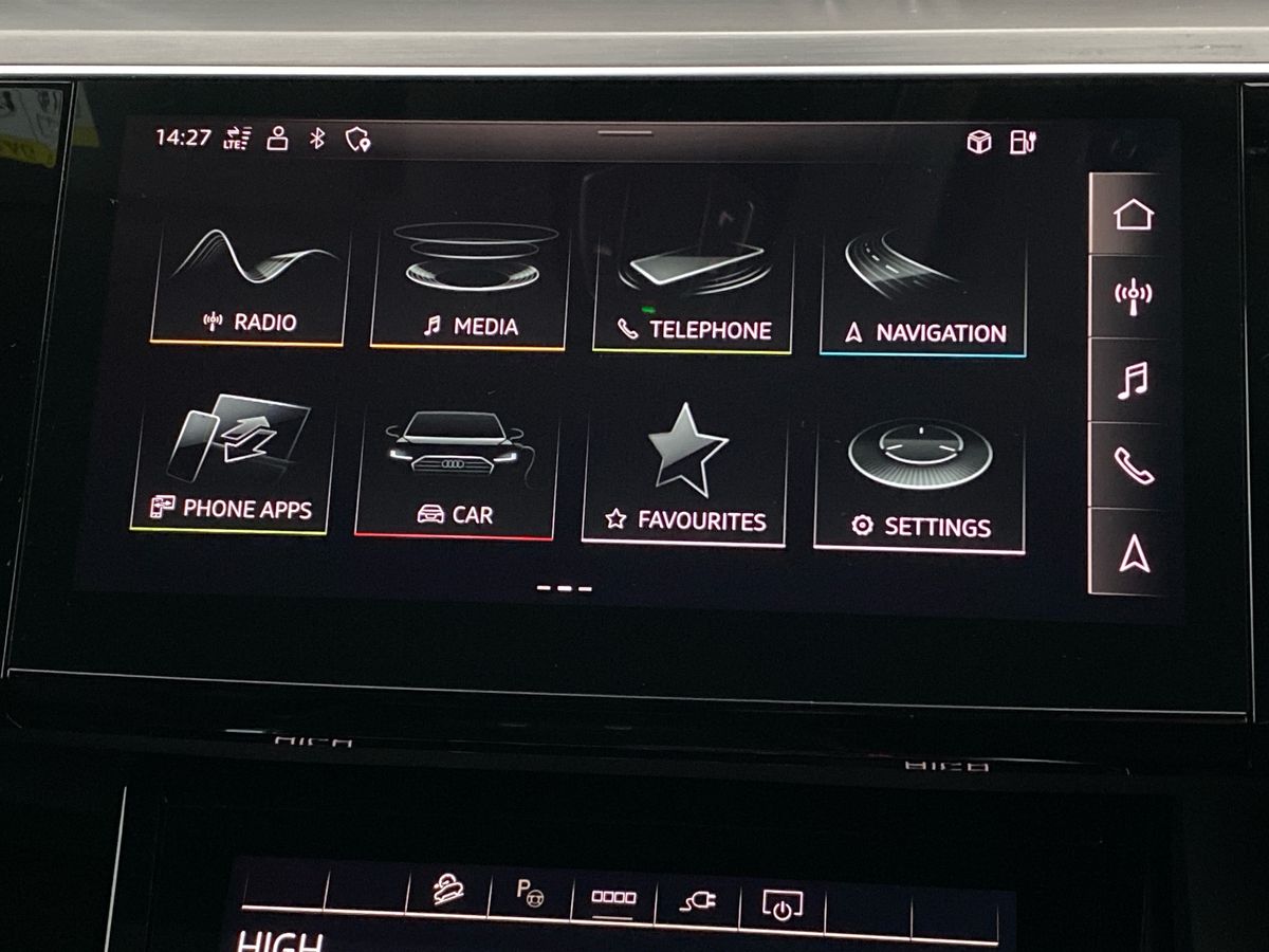 Used Audi e-tron 2022 for sale - 76515839: Photo 17