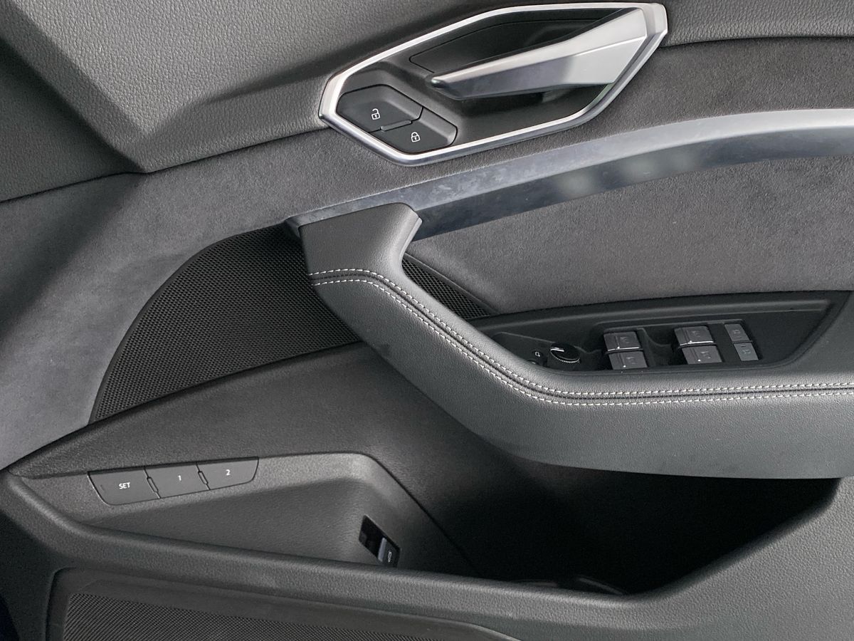 Used Audi e-tron 2022 for sale - 76515839: Photo 27