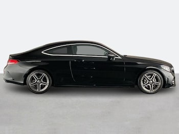 Used Mercedes-Benz C Class 2019 for sale - 78386425: Photo