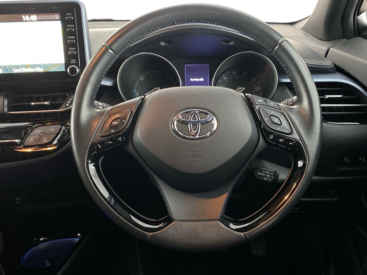 Used Toyota C-HR 2020 for sale - 76916543: Photo 11