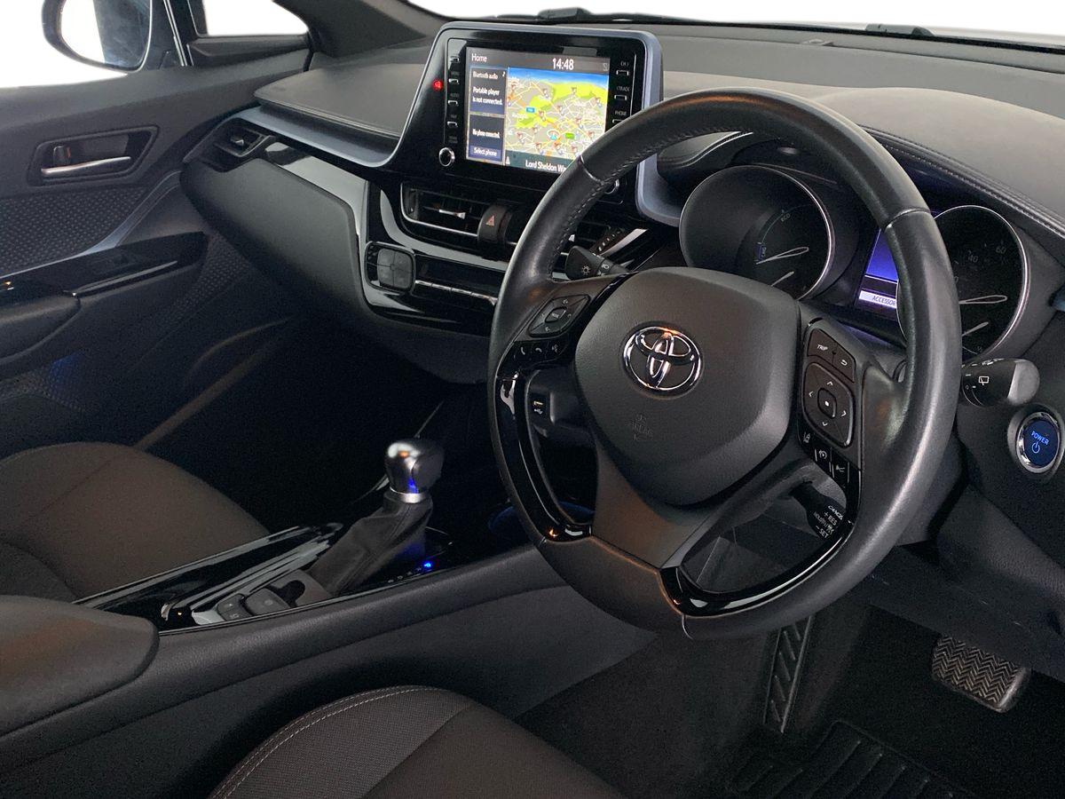 Used Toyota C-HR 2020 for sale - 76916543: Photo 12
