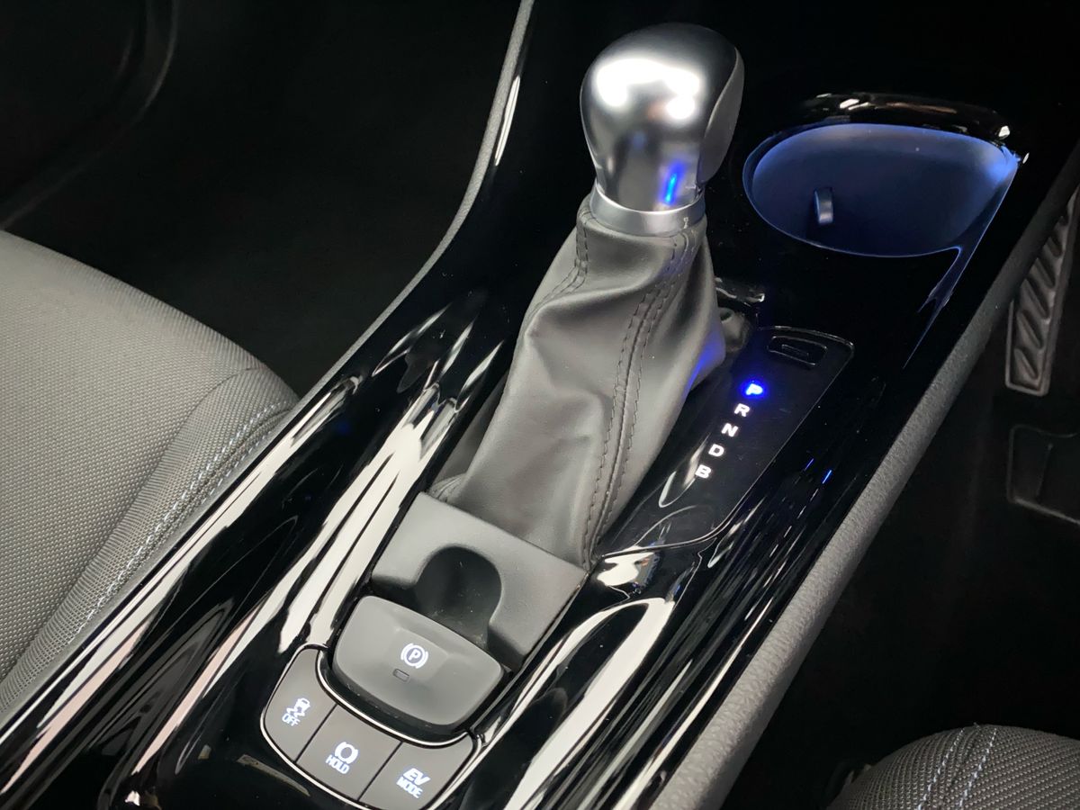 Used Toyota C-HR 2020 for sale - 76916543: Photo 21