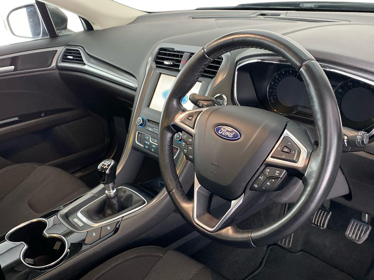 Used Ford Mondeo 2016 for sale - 76128595: Photo 12