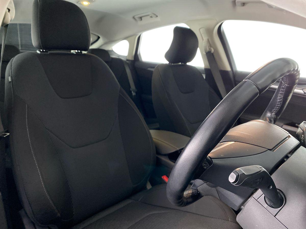 Used Ford Mondeo 2016 for sale - 76128595: Photo 13